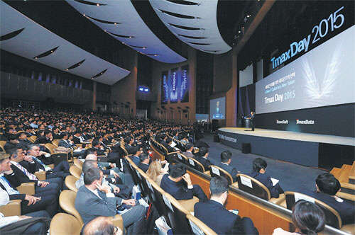 25일 티맥스소프트는 서울 코엑스에서 티맥스데이 2015 를 개최하고 빅데이터 솔루션 등을 대거 공개했다. 사진은 티맥스데이 2015 전경.